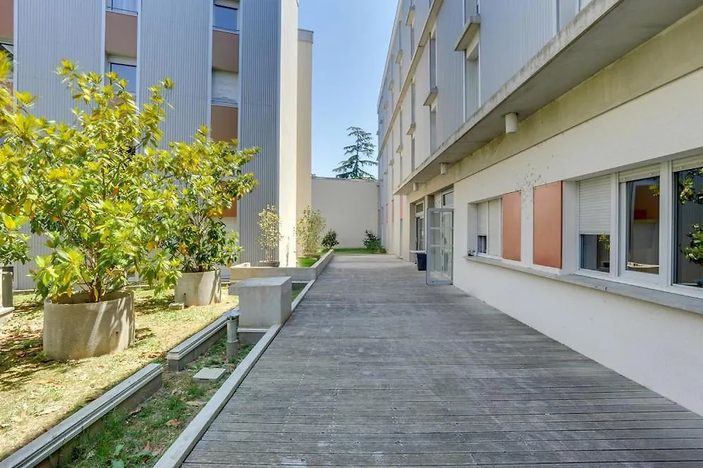 Aparthotel Apparteo Toulouse France
